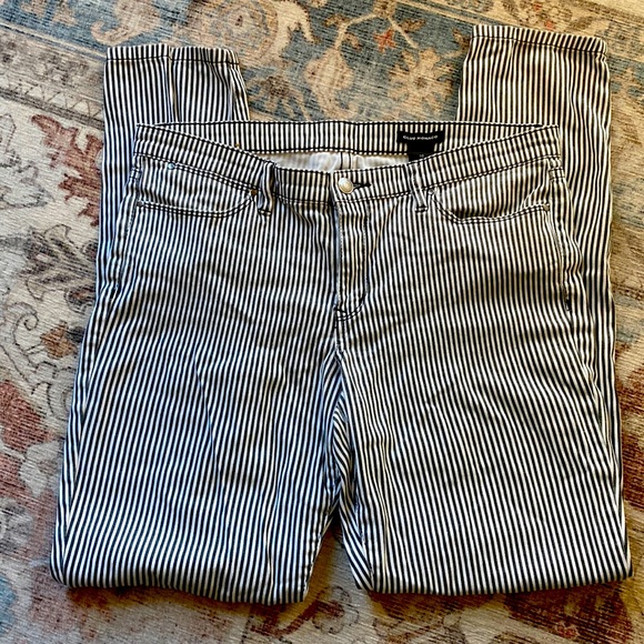 Club Monaco Black and White Striped Skinny Pants - Picture 3 of 8